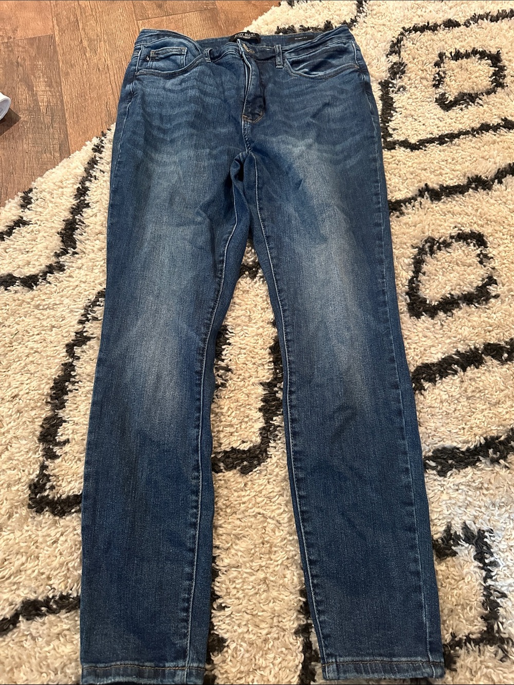 Woman’s Judy Blue skinny fit Jeans - Classic Denim